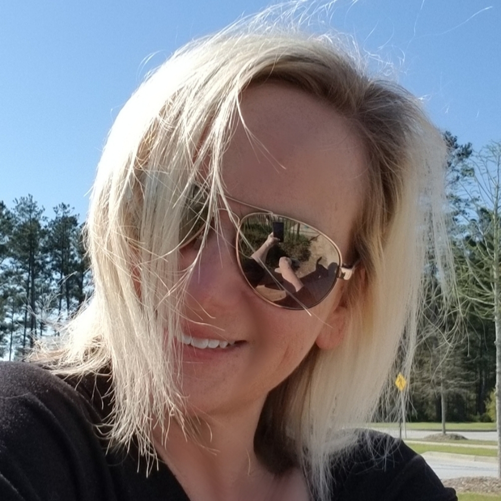 Meet your Posher, Angie